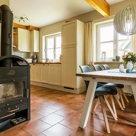 Holiday home Krabbe Born